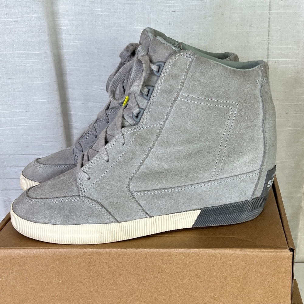 Sorel Out N About Hidden Wedge Booties Lace up Boots Gray Suede Size 10 (b11)